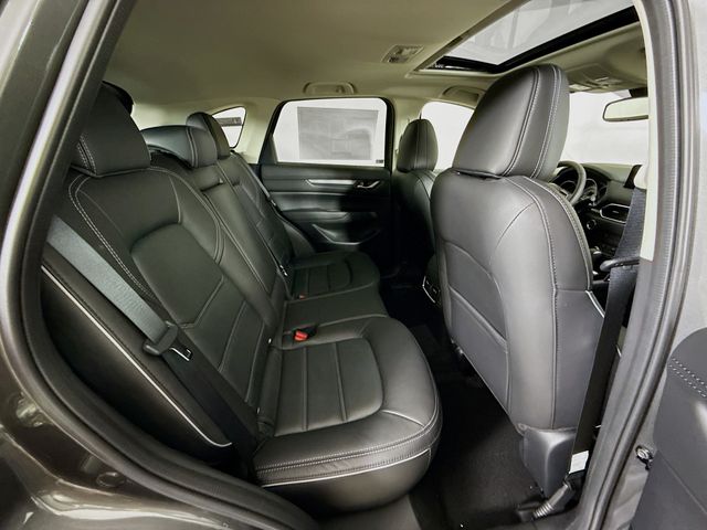 2025 Mazda CX-5 2.5 S Preferred photo 27