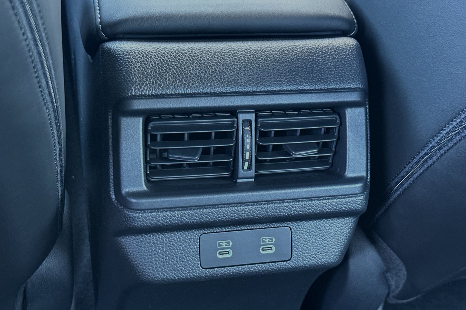 2025 Honda Accord Hybrid Sport-L photo 11