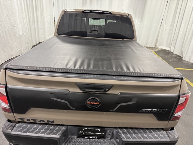 2021 Nissan Titan PRO-4X photo 2