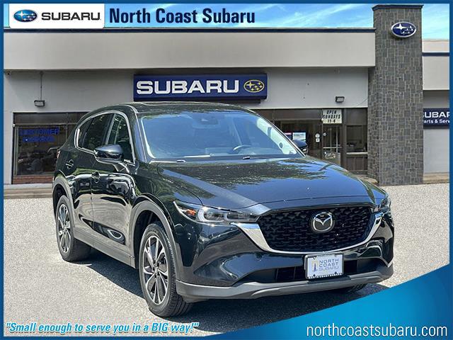 2022 Mazda CX-5 S Premium package's photo