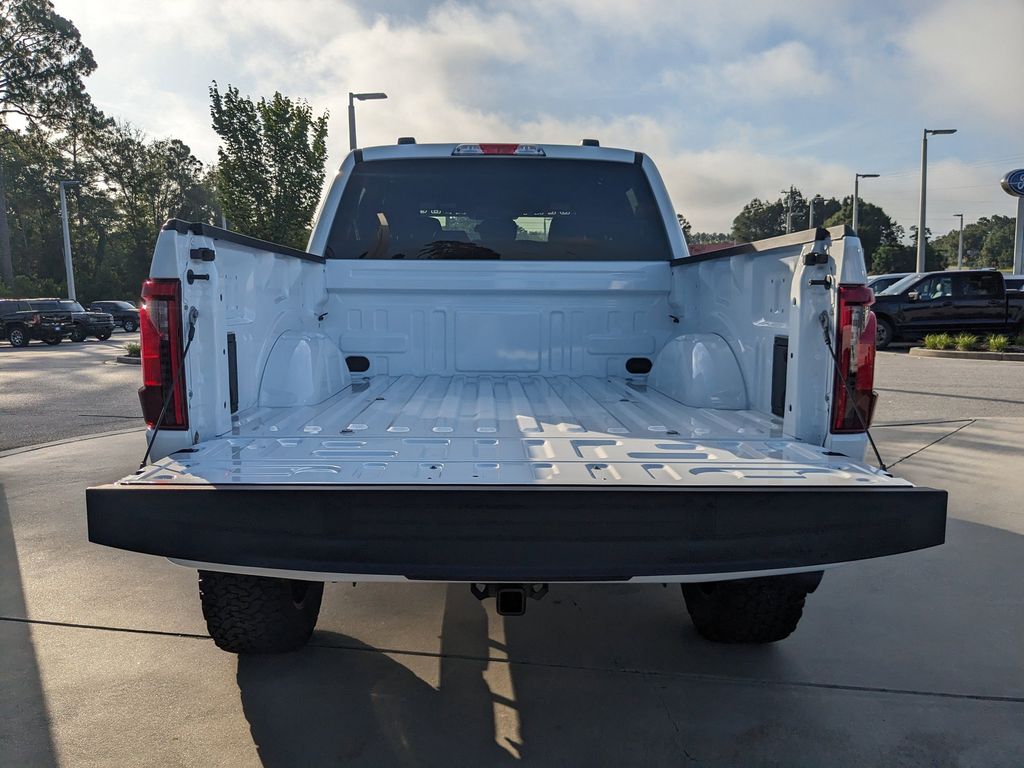 2025 Ford F-150 STX photo 5