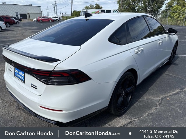 2023 Honda Accord Hybrid Sport-L photo 4