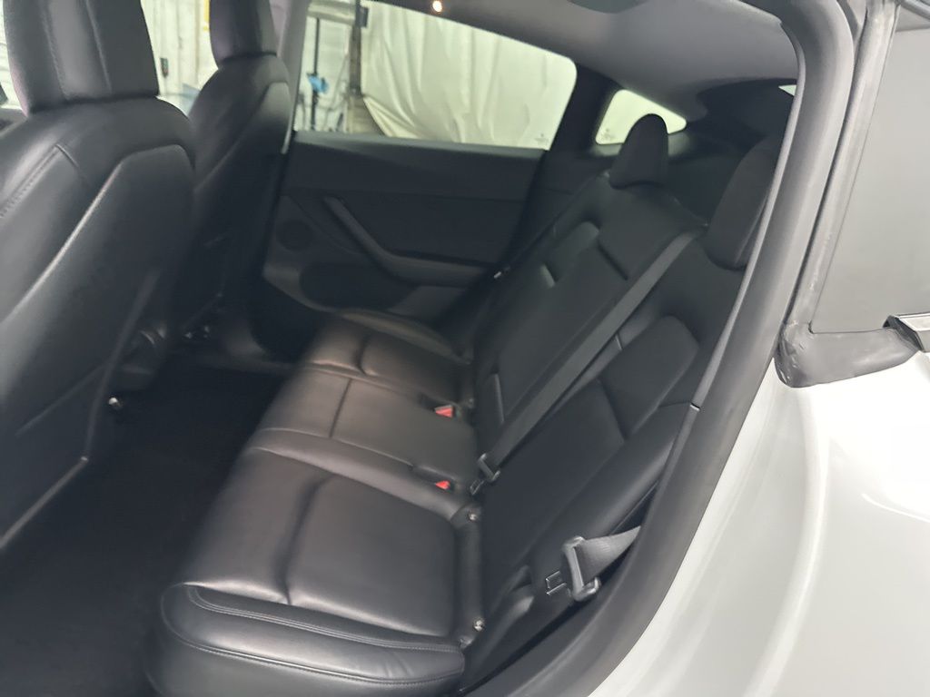 2021 Tesla Model Y Long Range photo 14