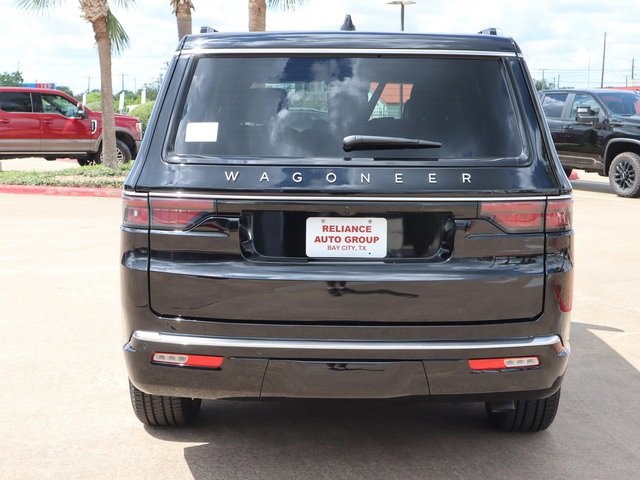 2024 Jeep Wagoneer Base photo 6