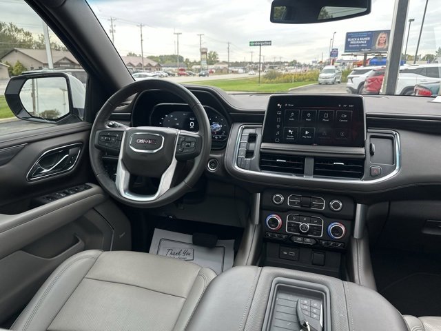 2023 Gmc Yukon XL SLT photo 16