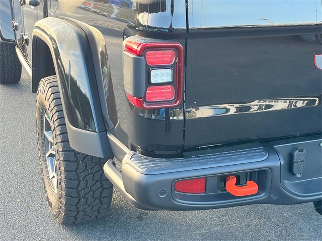 2025 Jeep Gladiator Mojave photo 6