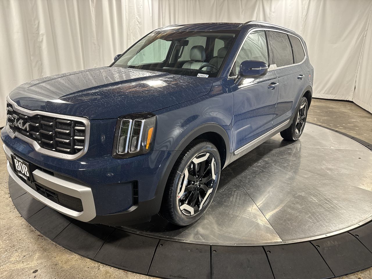 2025 Kia Telluride S's photo