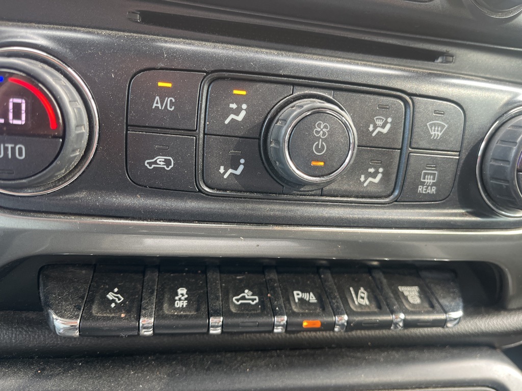 2019 Chevrolet Silverado 3500HD LTZ photo 11