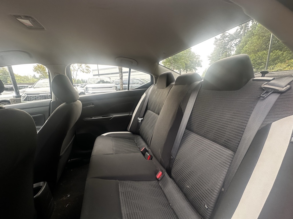 2020 Nissan Versa 1.6 SV photo 18
