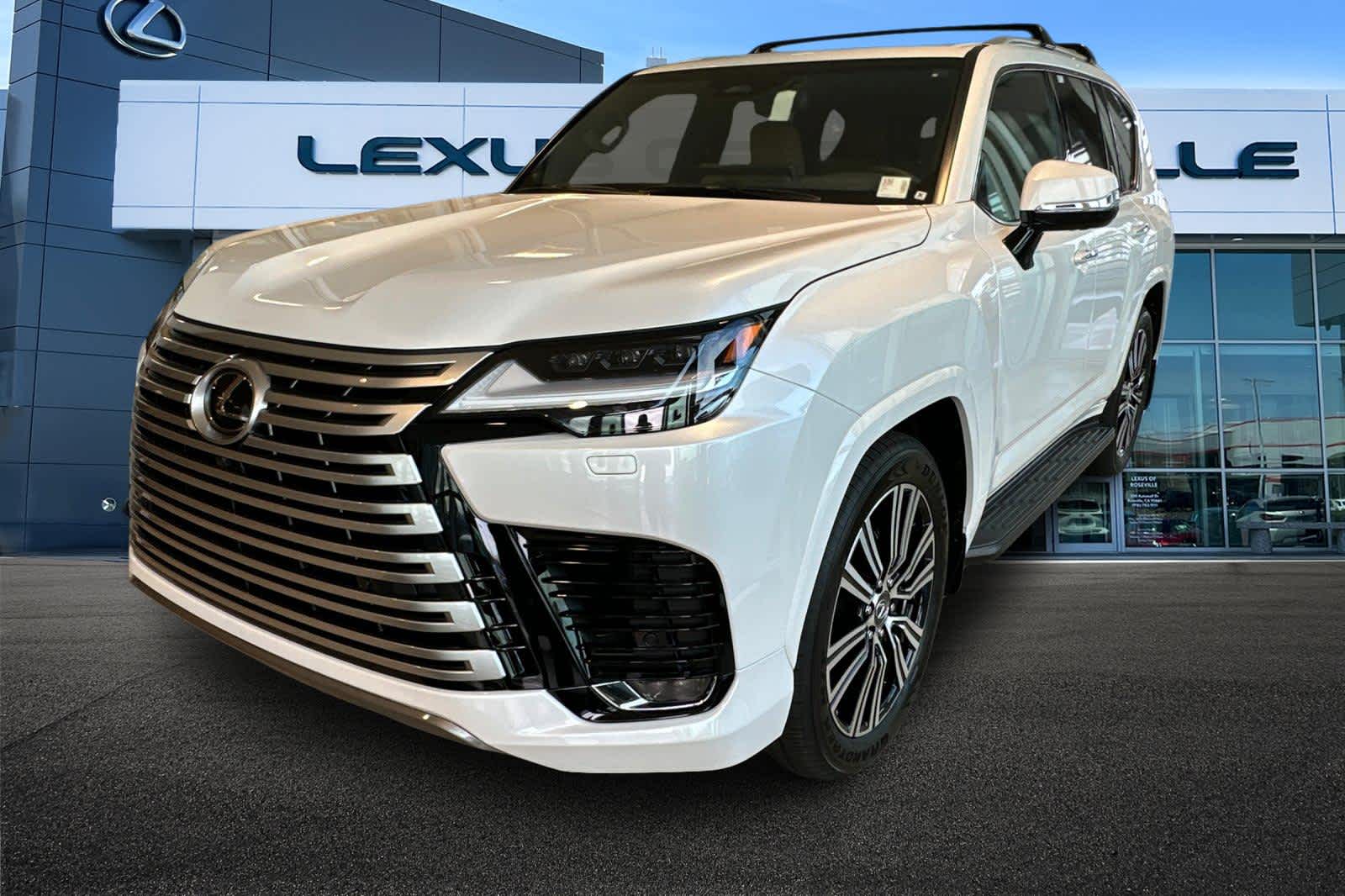 2026 Lexus LX Luxury's photo
