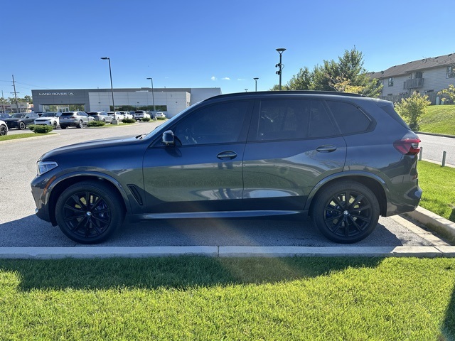 2020 Bmw X5 M50i photo 2