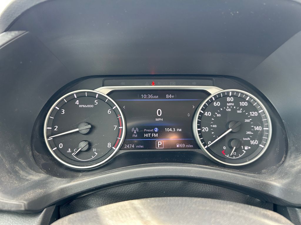 2025 Nissan Sentra SV photo 10