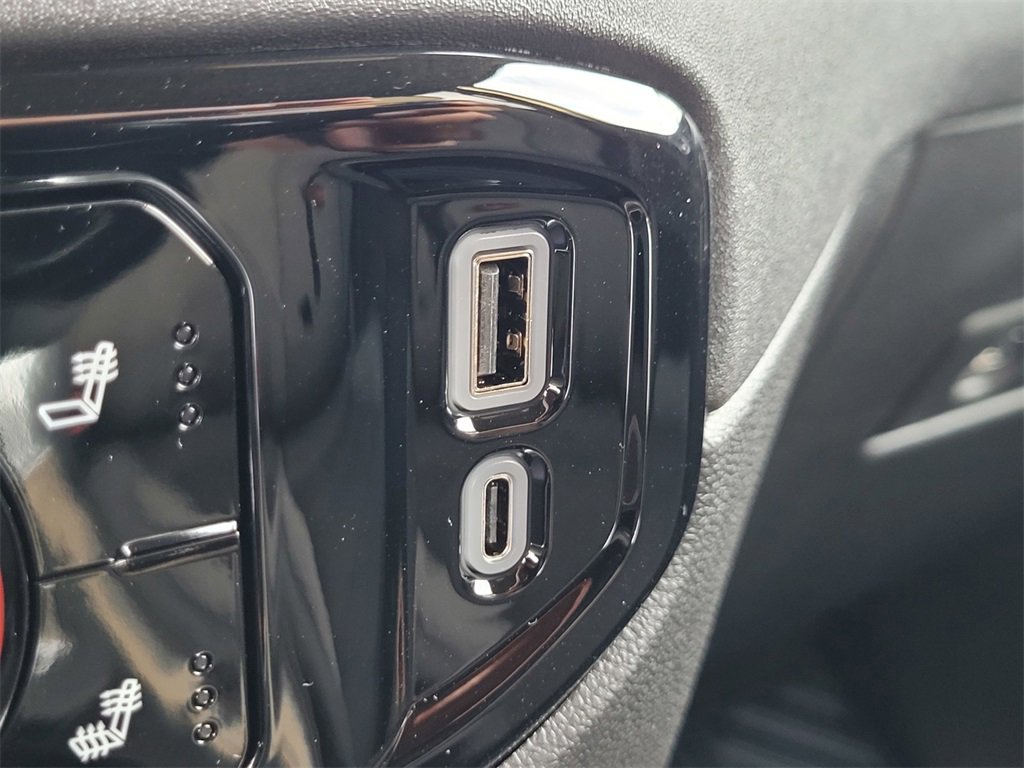 2025 Chevrolet Silverado 2500HD LT photo 24