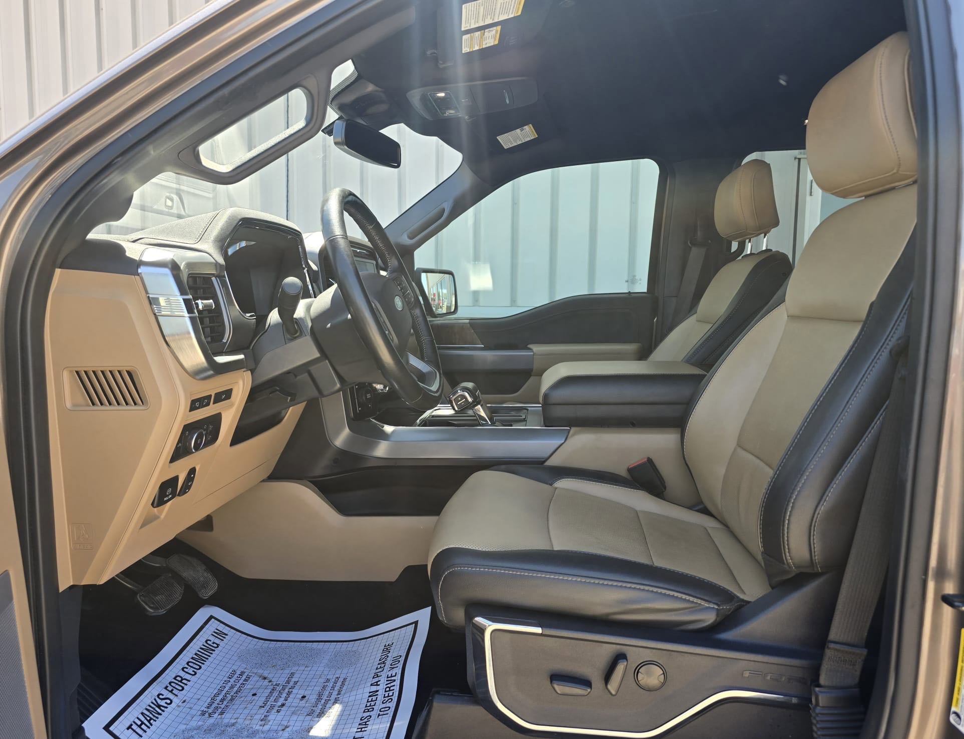 2022 Ford F-150 Lariat photo 16