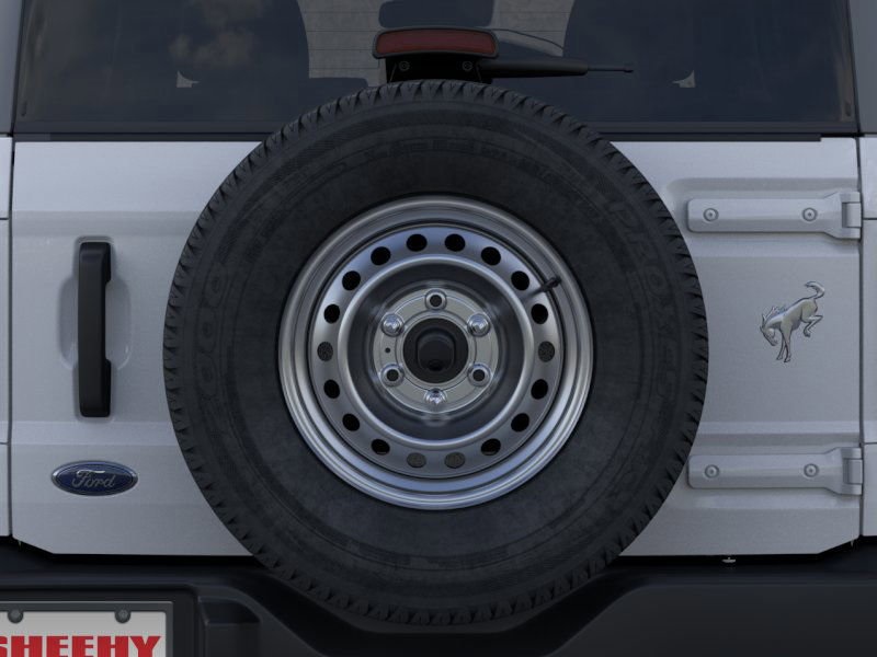 2025 Ford Bronco Base photo 21