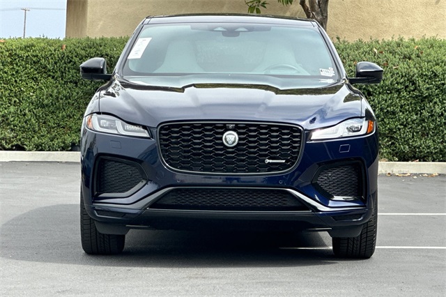 2025 Jaguar F-PACE P250 R-Dynamic S photo 7