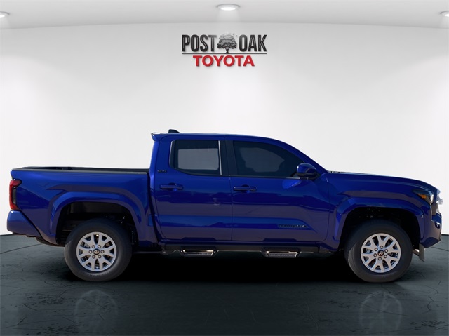 2025 Toyota Tacoma SR5 Double Cab photo 9