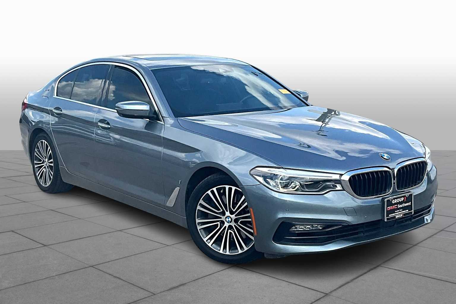 2018 Bmw 530e Sedan photo 2