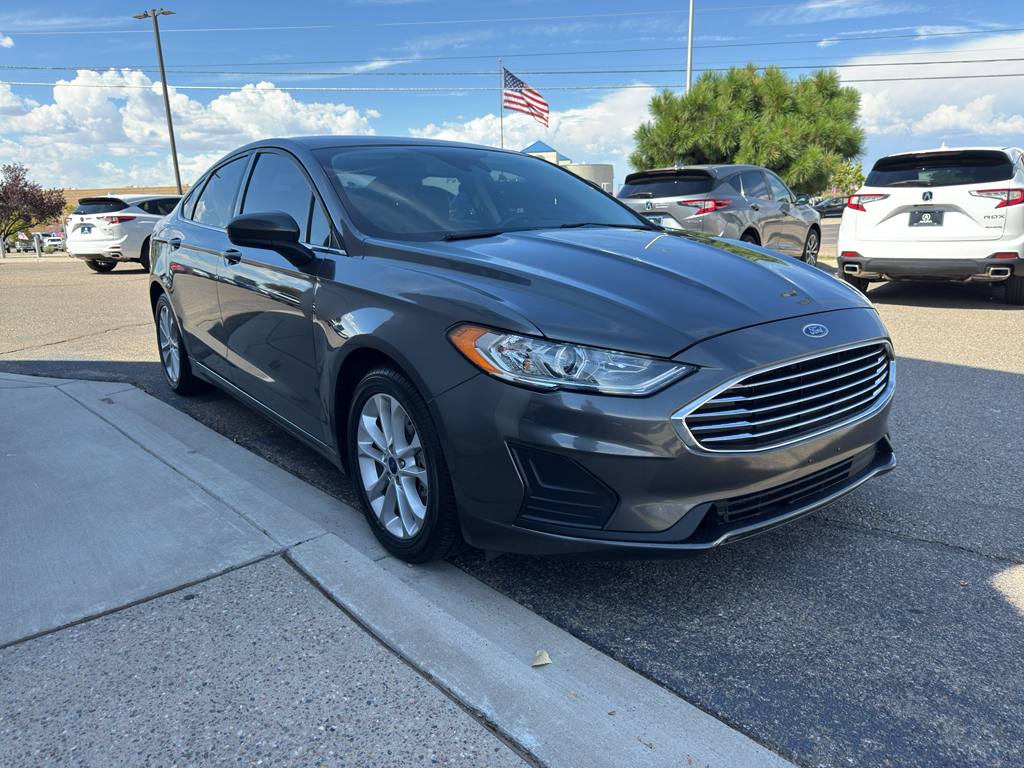 2020 Ford Fusion Hybrid SE photo 3