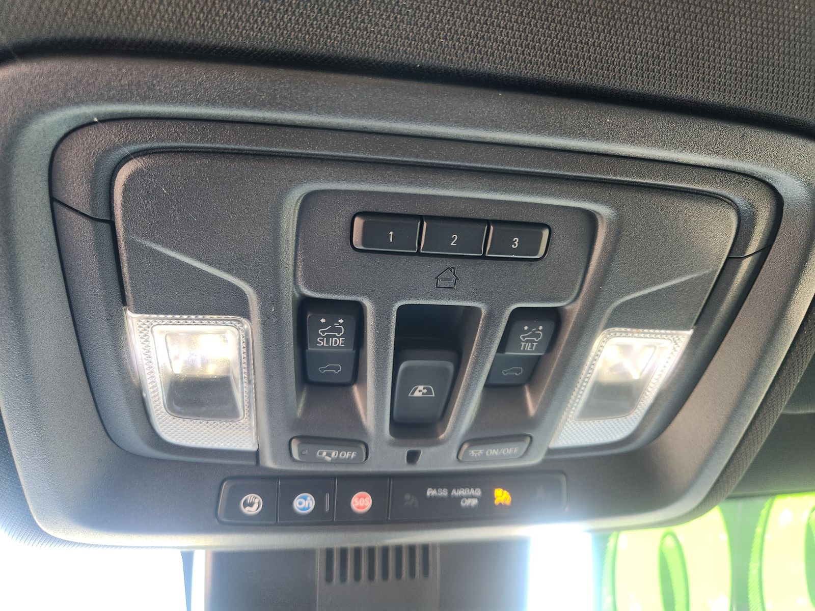 2024 Chevrolet Silverado 1500 ZR2 photo 31