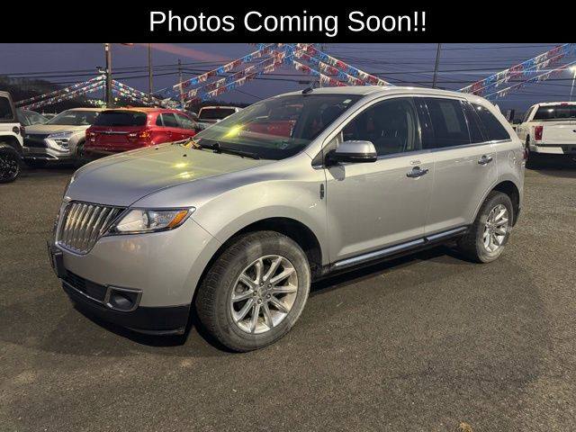 2015 Lincoln MKX Base