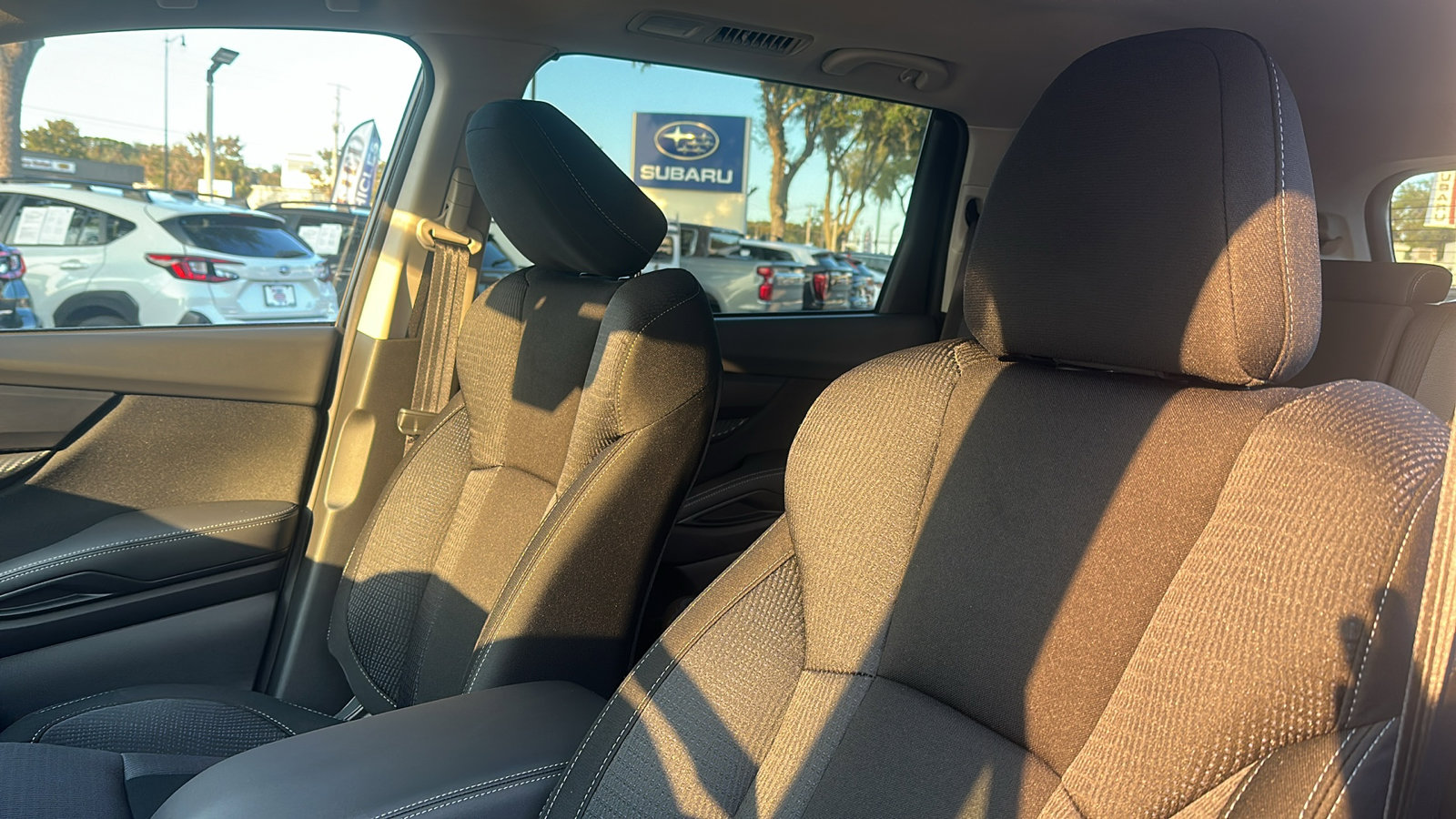 2025 Subaru Ascent Premium photo 4