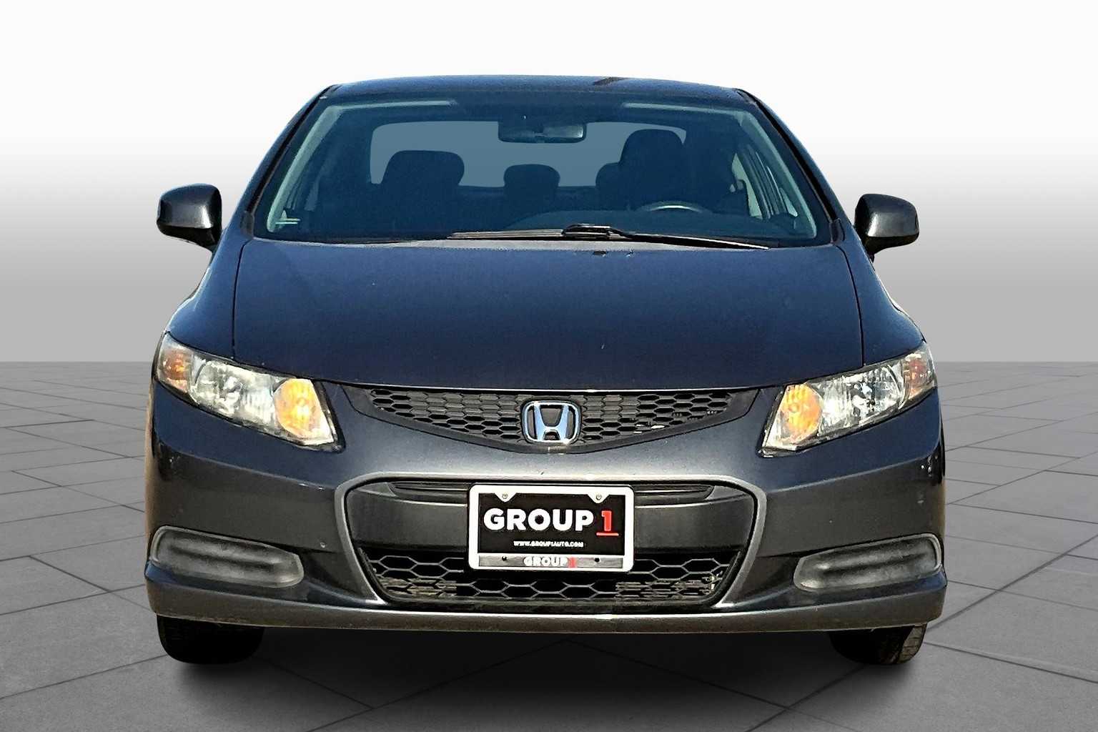 2013 Honda Civic LX photo 3