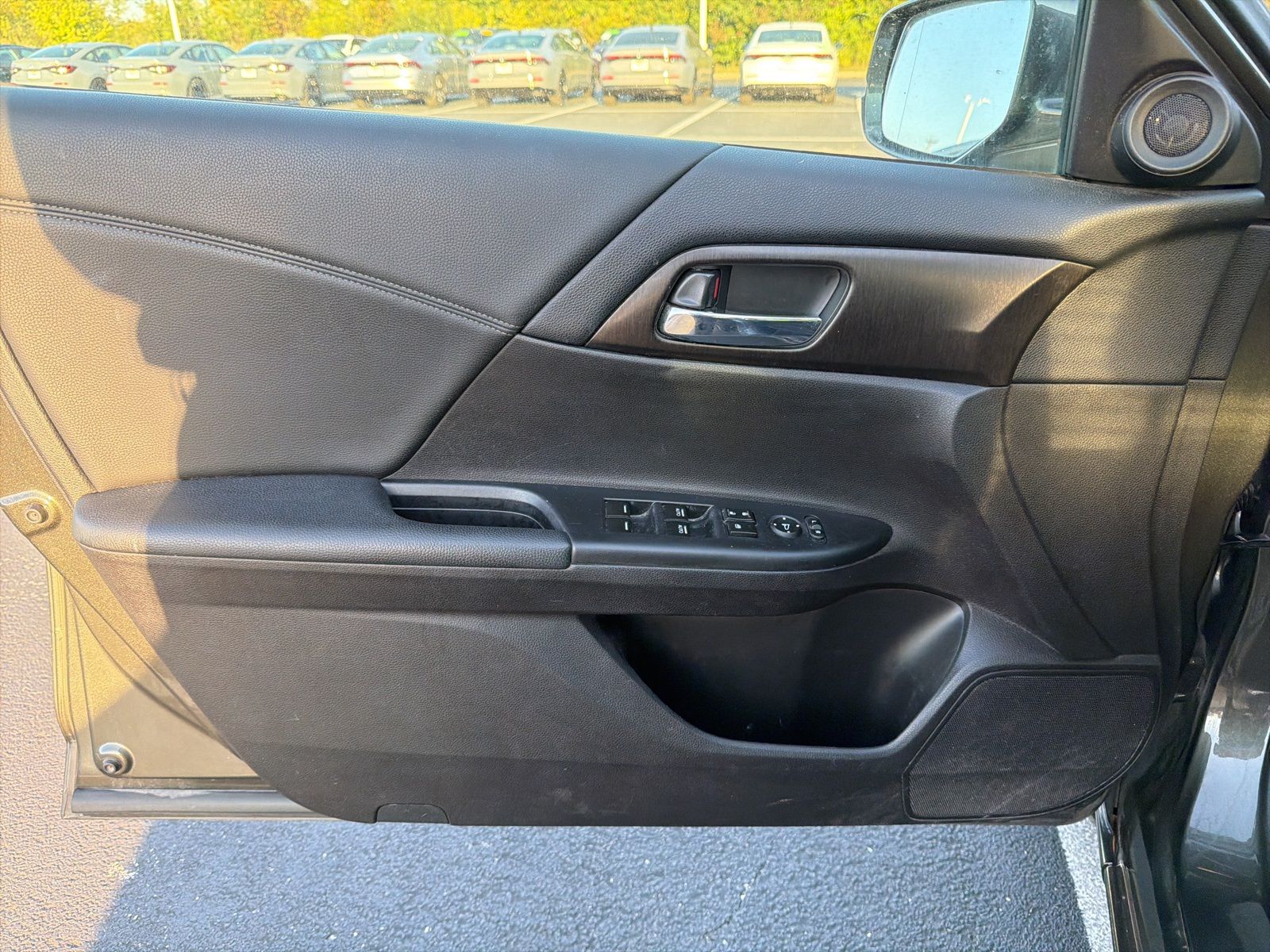 2015 Honda Accord EX photo 10