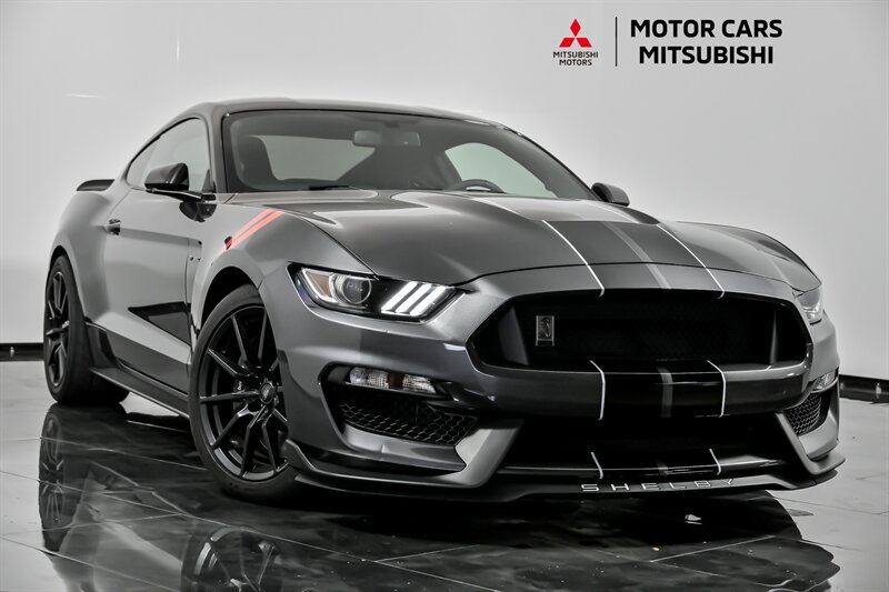 2017 Ford Mustang Shelby GT350's photo