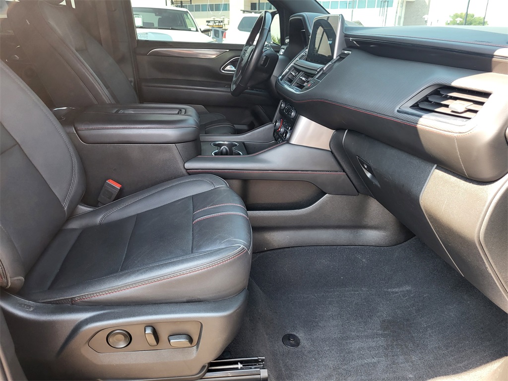 2022 Chevrolet Tahoe RST photo 21