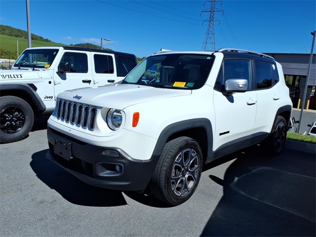 2016 Jeep Renegade Limited photo 2