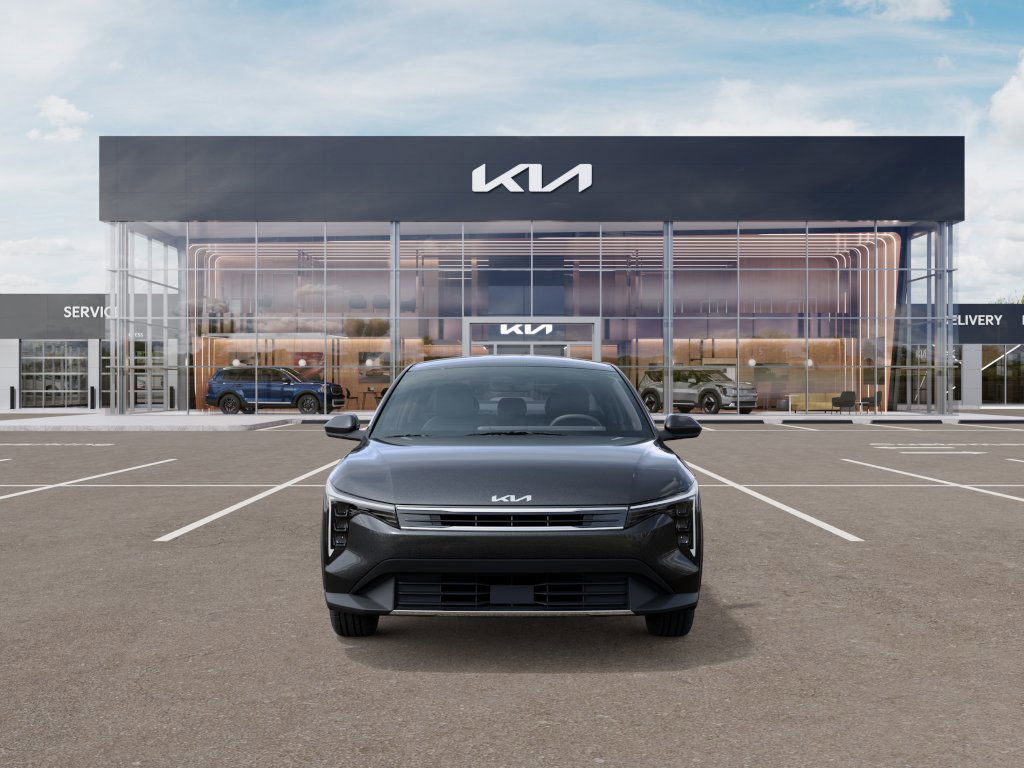 2025 Kia K4 EX photo 2