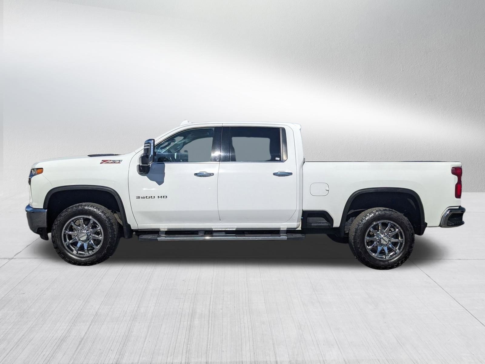 2021 Chevrolet Silverado 3500HD LTZ photo 2