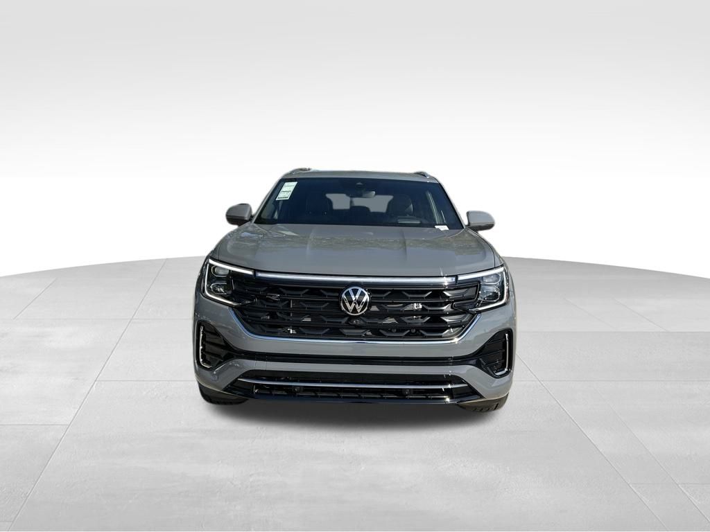 2026 Volkswagen Atlas Cross Sport SEL Premium R-Line photo 2