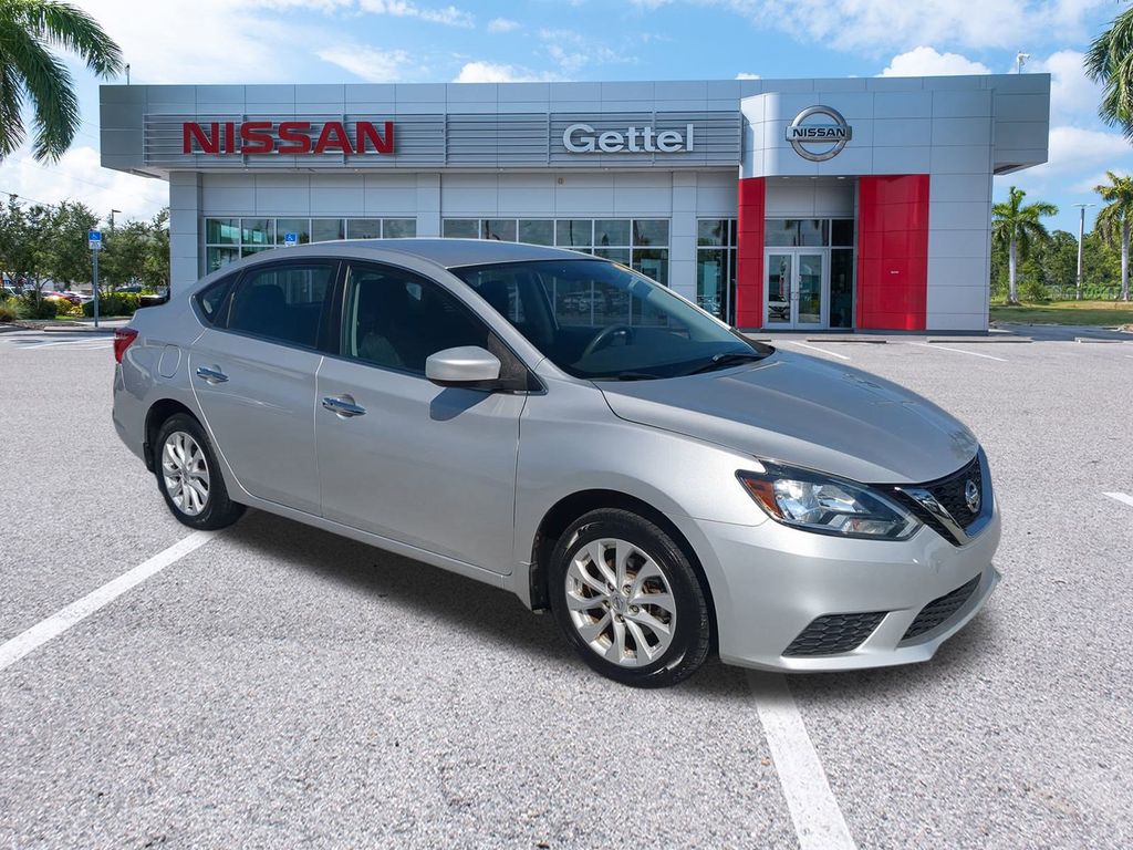 2018 Nissan Sentra SV photo 3