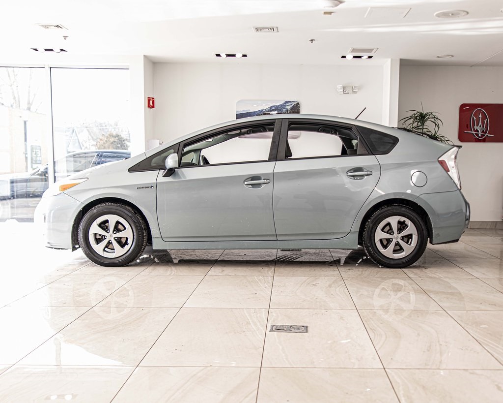 2015 TOYOTA PRIUS - Image 6