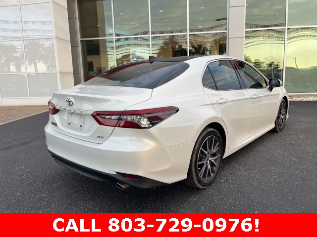 2023 Toyota Camry XLE V6 photo 3