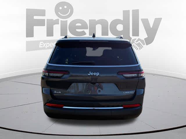 2025 Jeep Grand Cherokee Laredo photo 4