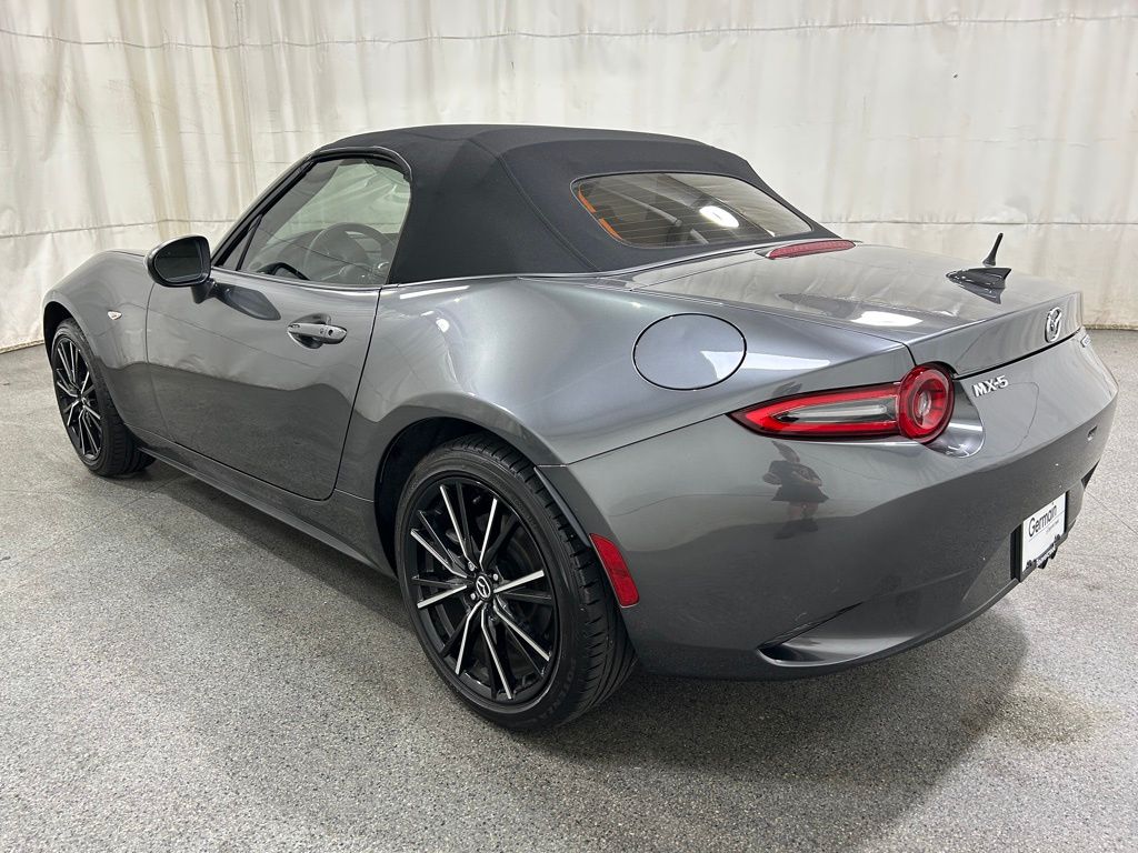 2024 Mazda MX-5 Miata Miata Grand Touring photo 5