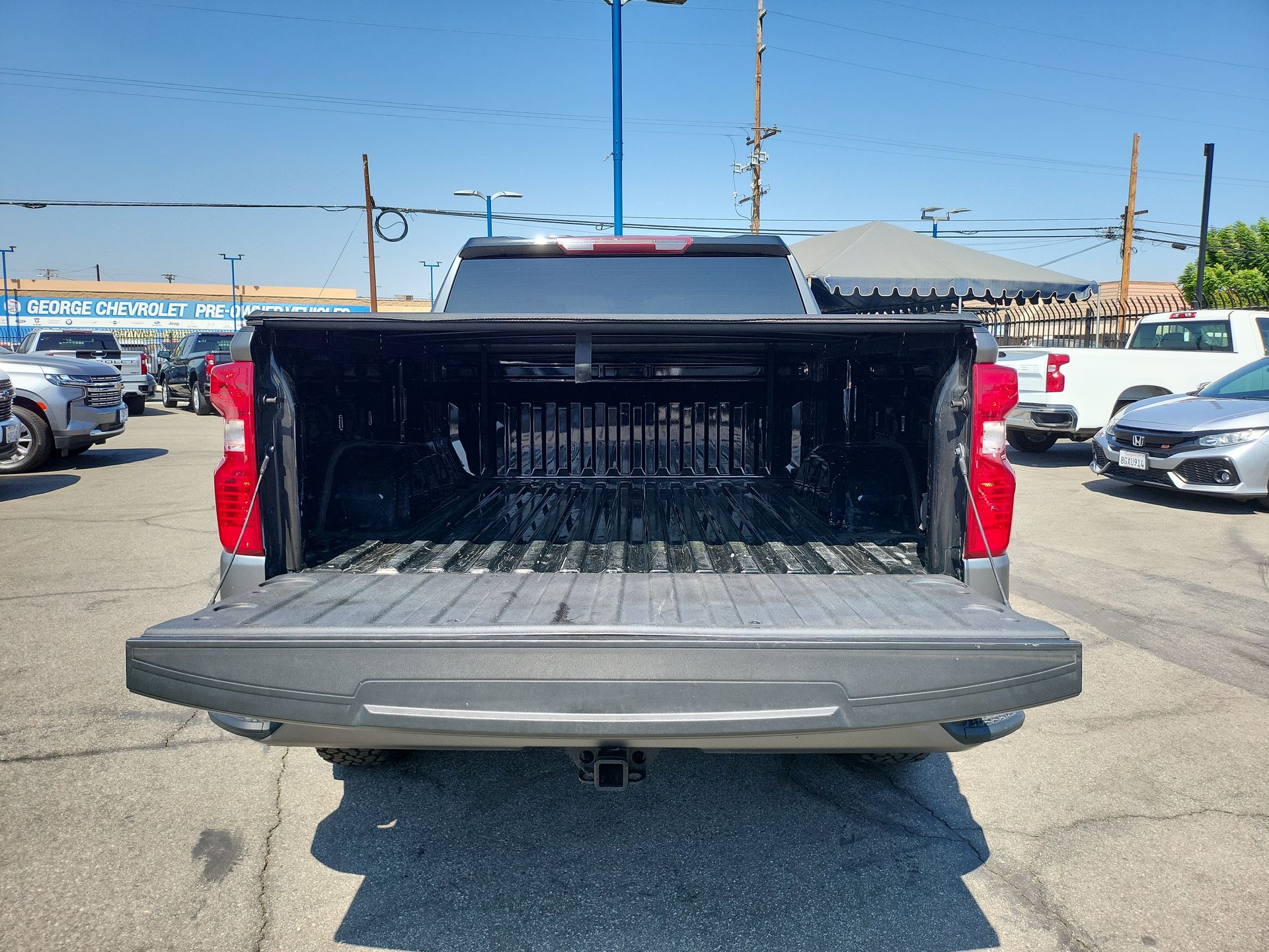 2023 Chevrolet Silverado 1500 Custom photo 17