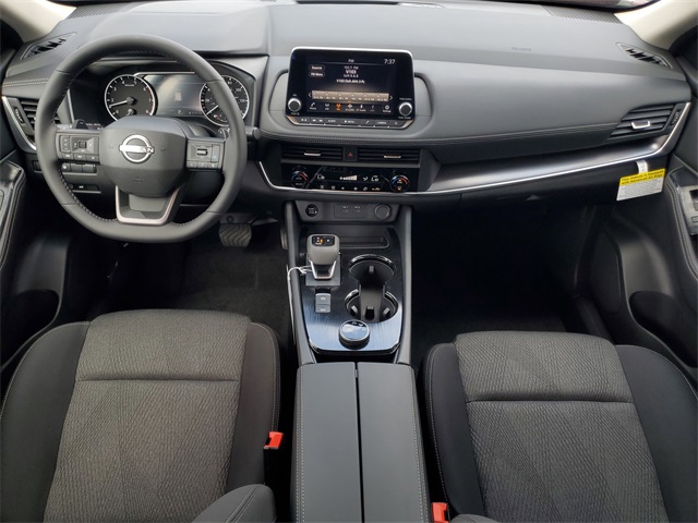 2026 Nissan Rogue SV photo 6