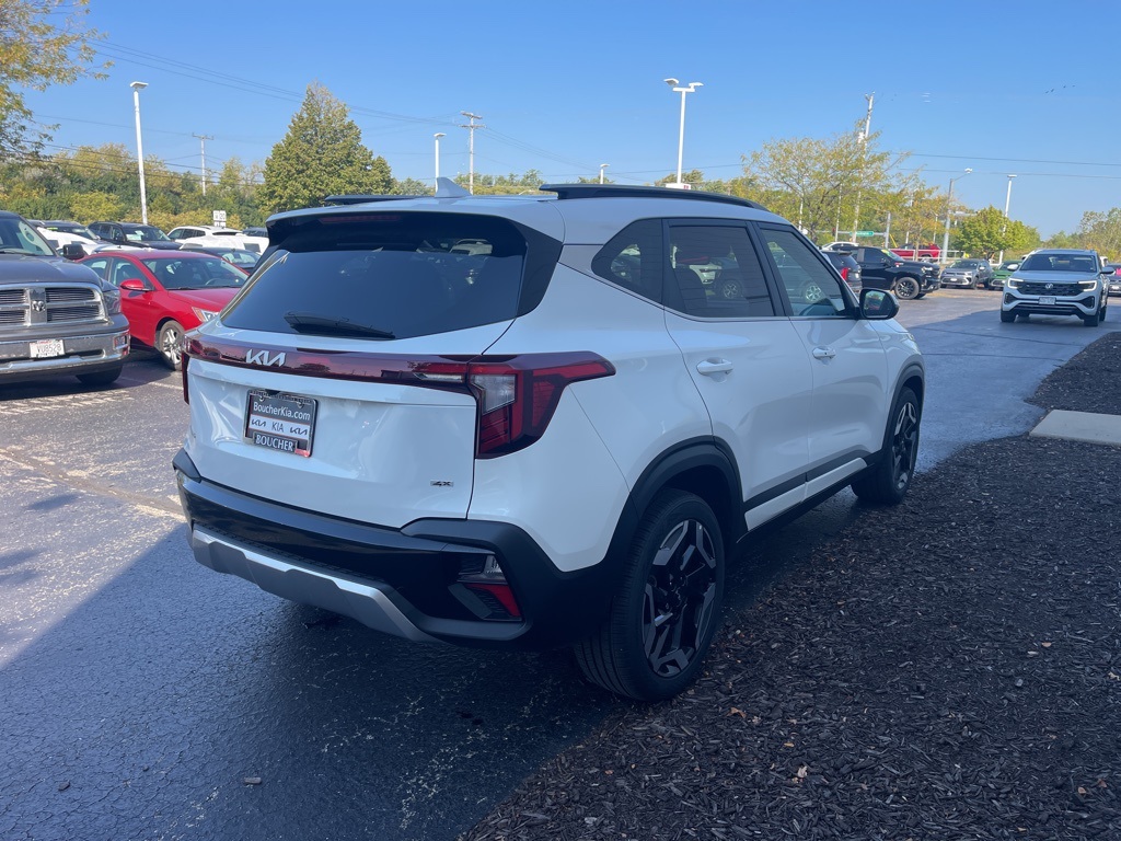 2024 Kia Seltos SX photo 2