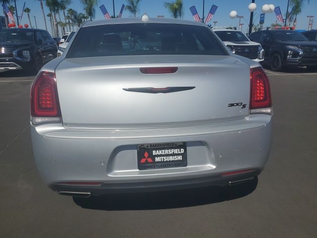 2021 Chrysler 300 S photo 5