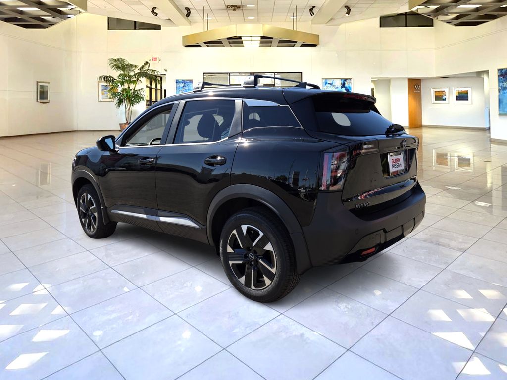 2026 Nissan Kicks SV photo 2