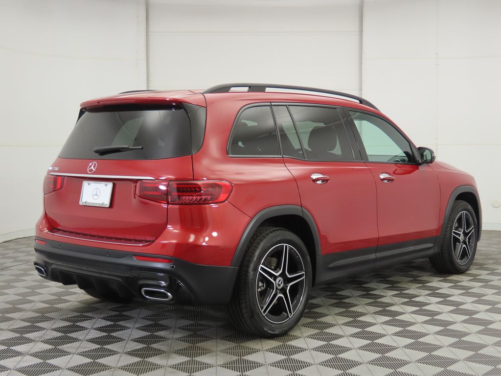 2025 Mercedes Benz GLB 250 photo 5
