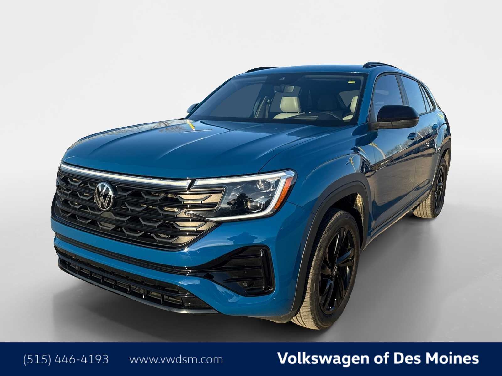 2025 Volkswagen Atlas Cross Sport SEL R-LINE's photo