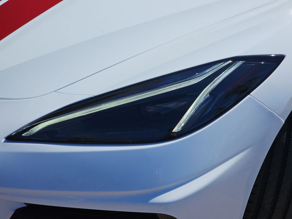2021 Chevrolet Corvette Stingray 2LT photo 31