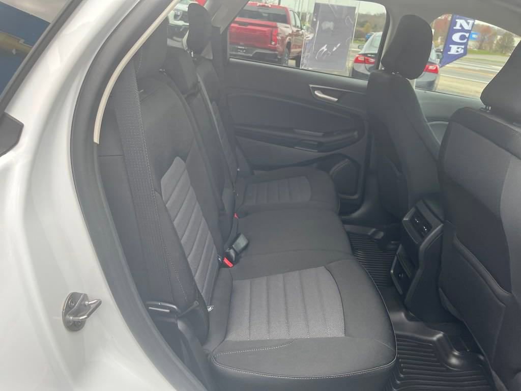 2024 Ford Edge SE photo 26