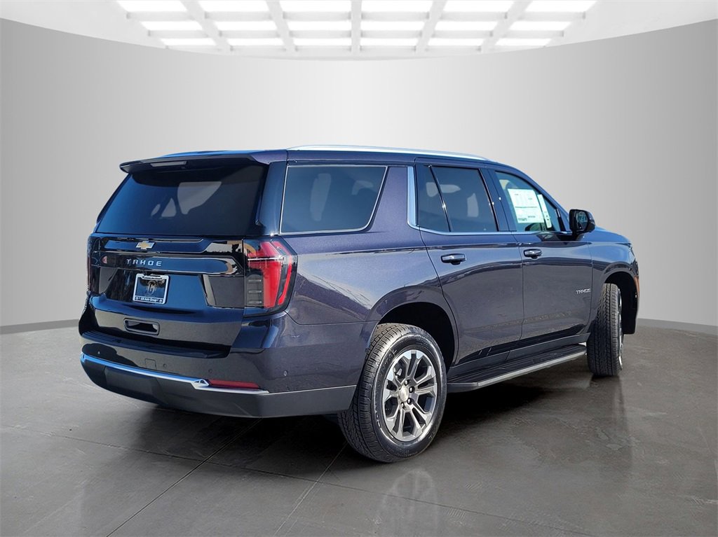 2026 Chevrolet Tahoe LS photo 4