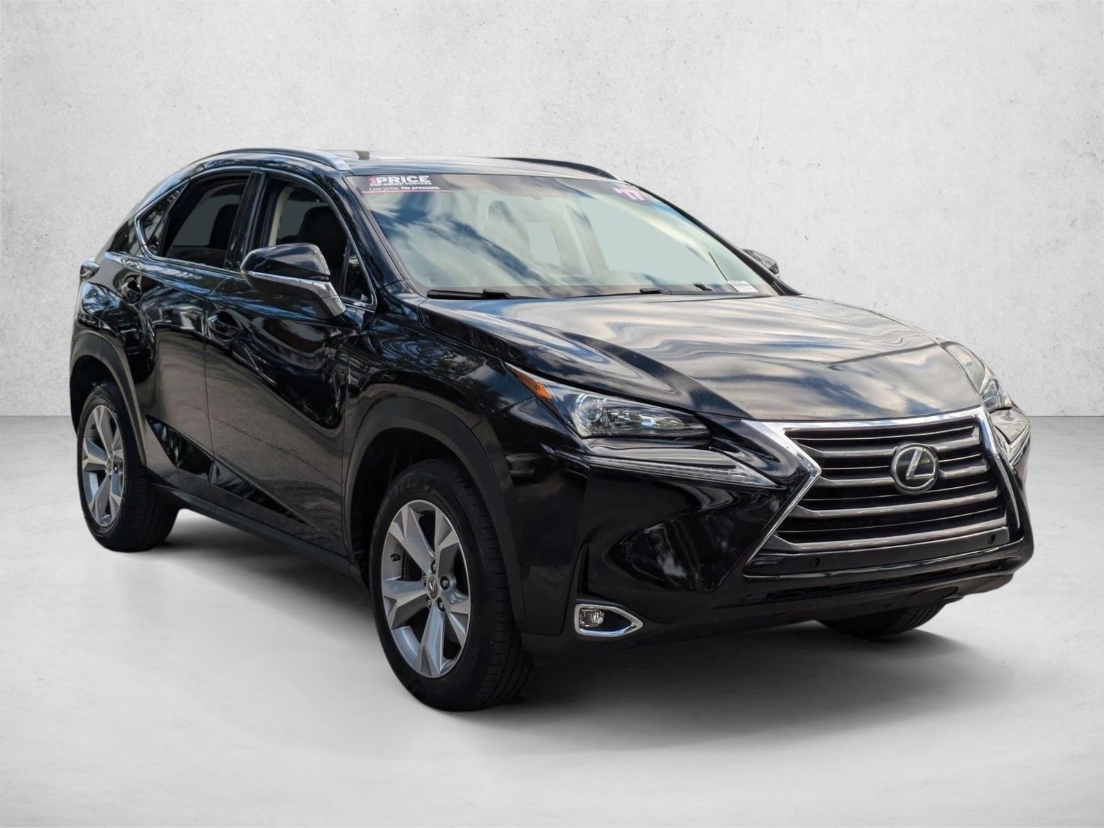 2017 Lexus NX 200t Luxury photo 3